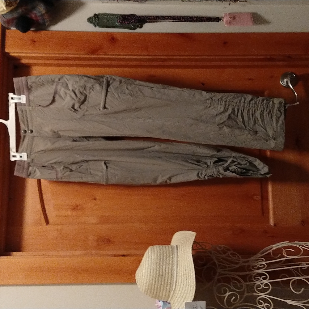 Women's Kuhl 10reg drawstring leg